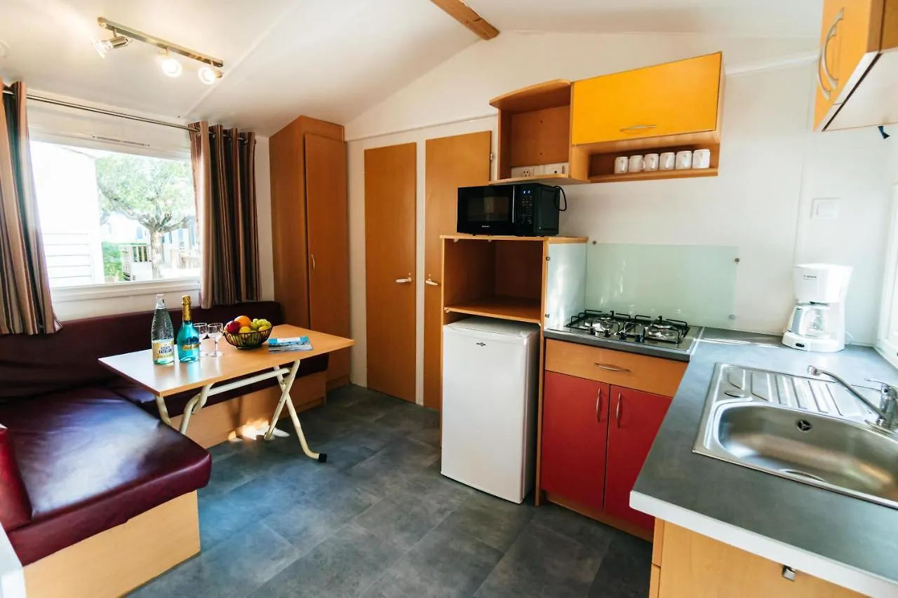 Camping La Masia - Mobile Homes By Lifestyle Holidays Blanes Vakantiepark